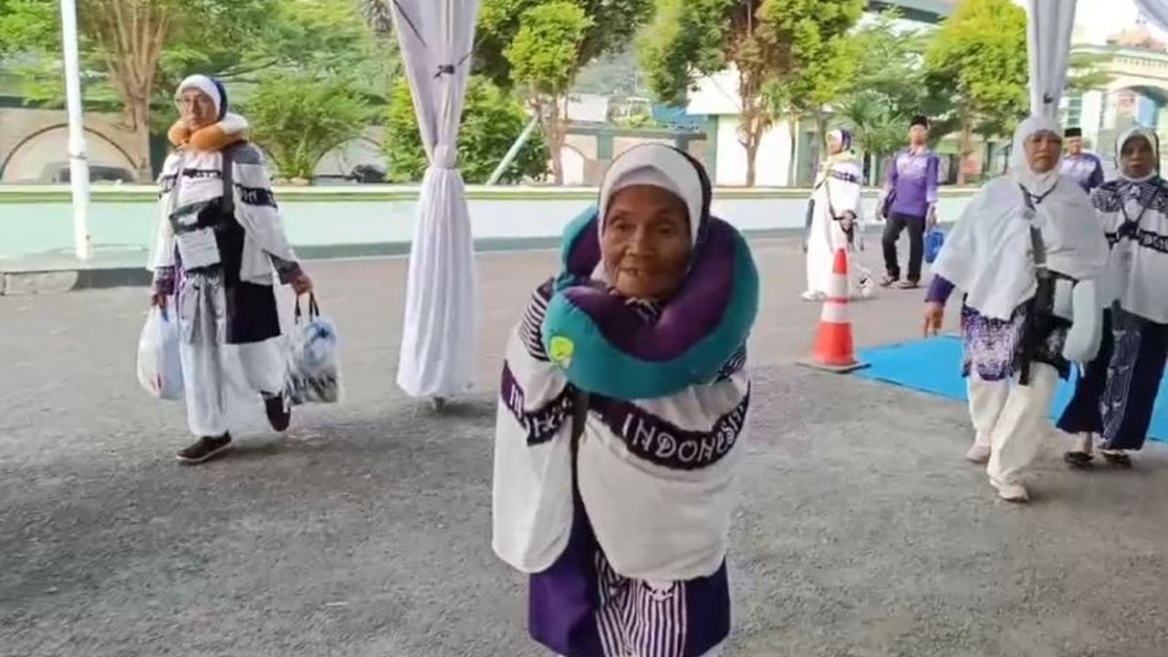 Nenek Sutiah (107 Tahun) Calon Haji Tertua Lampung: Kisah Inspiratif Menuju Tanah Suci