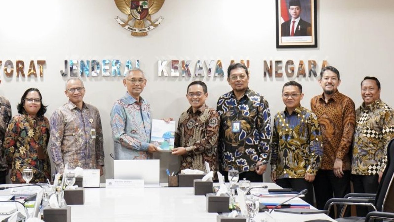 PT Penjaminan Infrastruktur Indonesia (PII) berhasil mencetak laba tahun berjalan tertinggi sepanjang sejarahnya pada 2024, mencapai Rp931 miliar, sekaligus mencatatkan rekor pendapatan Rp1,49 triliun.