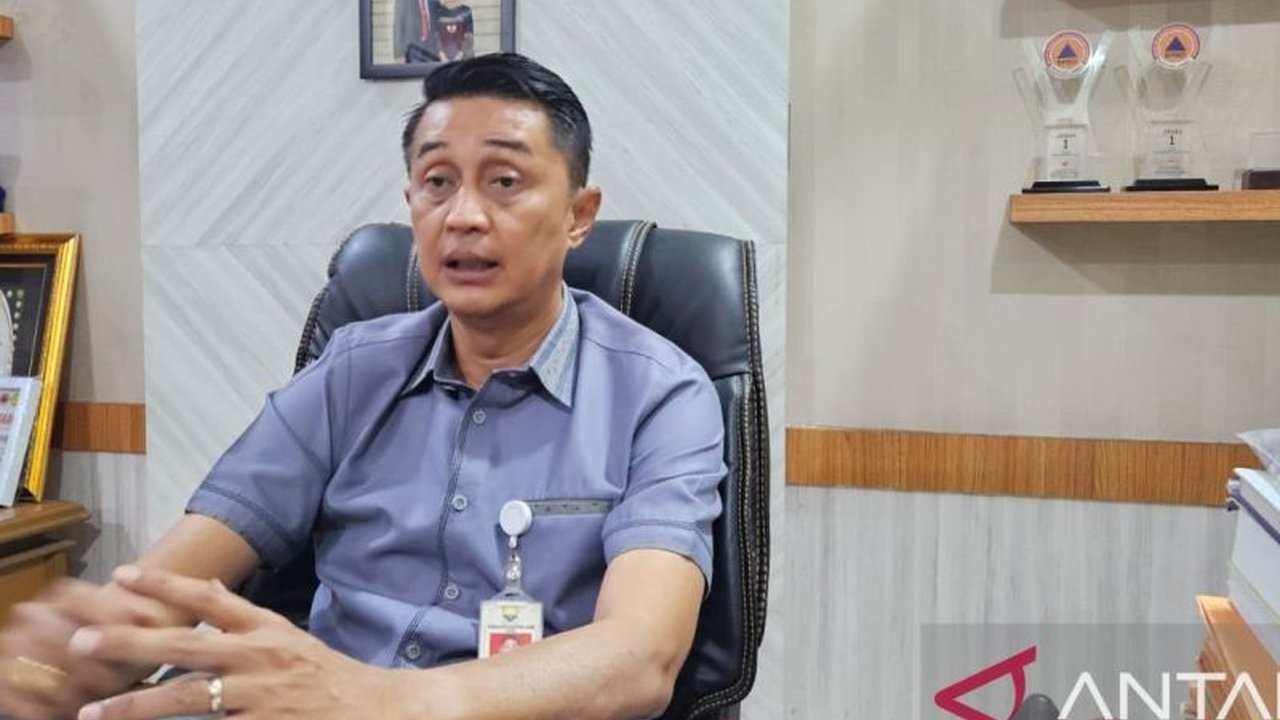 BPBD Jambi bersiaga menghadapi musim kemarau dan kebakaran hutan dan lahan (karhutla) 2025 dengan 81 titik panas terdeteksi, melakukan koordinasi dan mitigasi di lapangan.