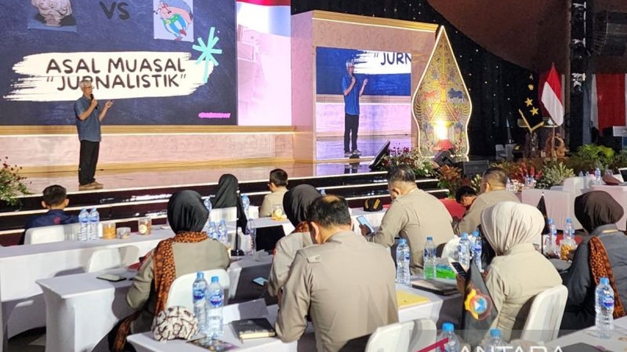 ANTARA memberikan pelatihan jurnalistik kepada para Kabid Humas Polda se-Indonesia dalam Rakernis Divhumas Polri 2025 di Akpol Semarang, guna meningkatkan efektivitas penyampaian informasi publik.