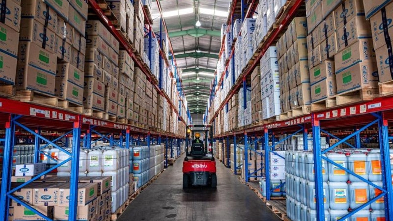 PT Delta Giri Wacana Tbk (DGWG) berhasil meningkatkan laba bersihnya sebesar 57,66 persen secara tahunan (yoy) menjadi Rp25,89 miliar pada kuartal I-2025, didorong oleh peningkatan penjualan pestisida dan pupuk.