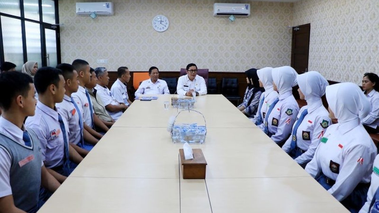 Sepuluh calon Paskibraka Kota Tangerang berjuang menuju tingkat provinsi dan nasional, dengan harapan dua di antaranya dapat mengharumkan nama daerah di tingkat nasional.