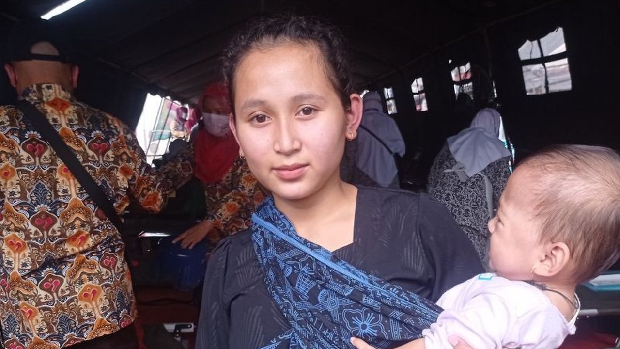 Pemerintah Kabupaten Lebak berkolaborasi dengan Ikatan Bidan Indonesia (IBI) menggelar program pelayanan Keluarga Berencana (KB) serentak di 28 kecamatan untuk mewujudkan keluarga sejahtera.