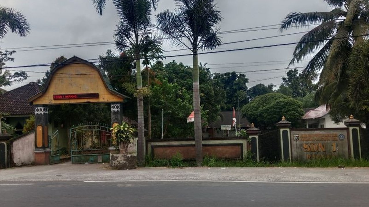 Wakil Bupati Lombok Timur meminta sekolah-sekolah untuk berinovasi dalam merayakan kelulusan siswa, menghindari kegiatan hura-hura yang dapat mengganggu ketertiban dan merugikan siswa.