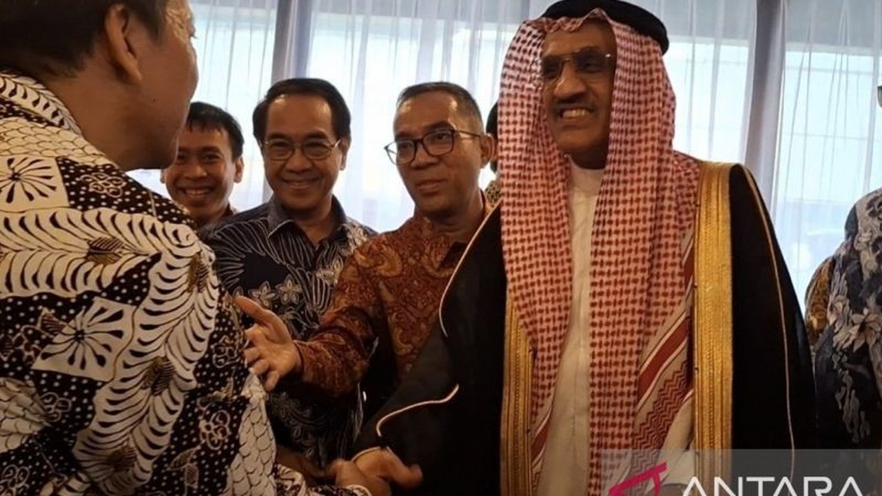 Dubes Saudi Arabia tekankan pentingnya kerja sama pendidikan tinggi antara Indonesia dan Saudi Arabia untuk memperkuat hubungan bilateral kedua negara.