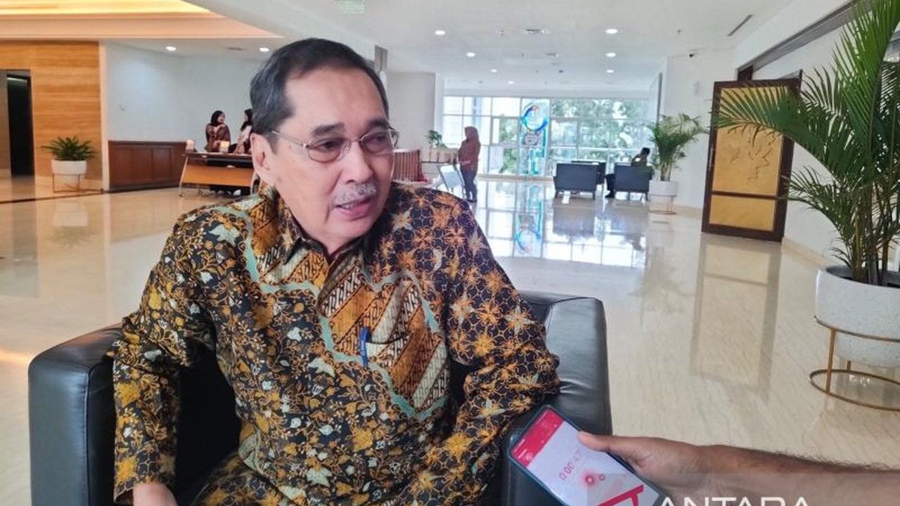 Sekitar 3.000 pekerja perhotelan di Jawa Barat mengalami pengurangan jam kerja akibat rendahnya okupansi hotel dan tekanan biaya operasional, mendorong PHRI Jabar usulkan relaksasi pajak.