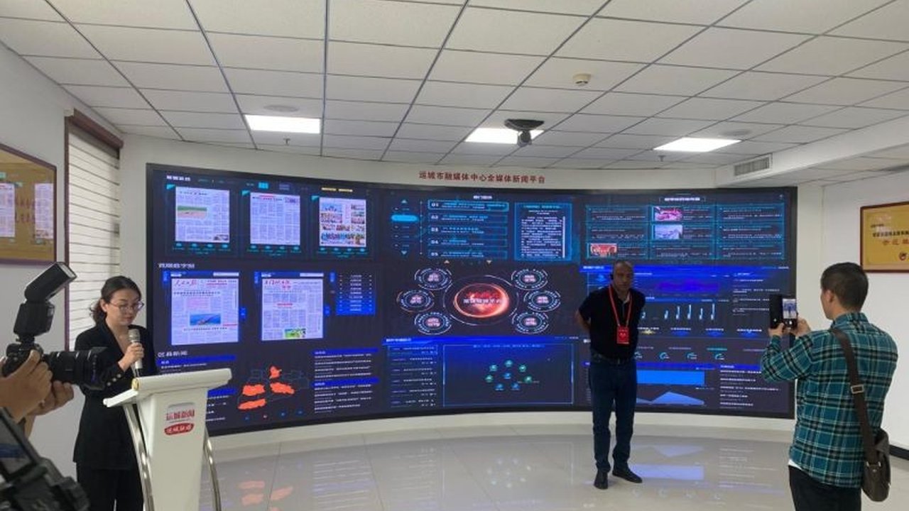 Pelajaran berharga dari transformasi media di China, yang mengintegrasikan teknologi AI dan kedaulatan digital untuk meningkatkan pengaruh media arus utama.