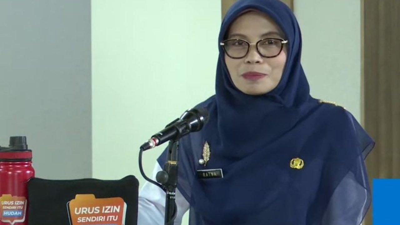 Nomor Induk Kependudukan (NIK) tidak aktif dan rendahnya literasi digital menghambat cakupan Jaminan Kesehatan Nasional (JKN) di Jakarta, meskipun capaian kepesertaan sudah melampaui target.