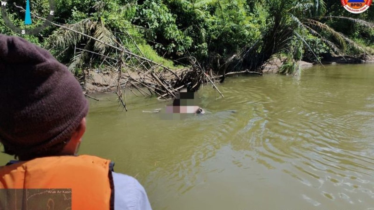 Petani bernama Syamsul Bahri (40) ditemukan meninggal dunia mengapung di Sungai Masang Kiri, Agam, Sumatera Barat, setelah dilaporkan hilang oleh keluarganya.