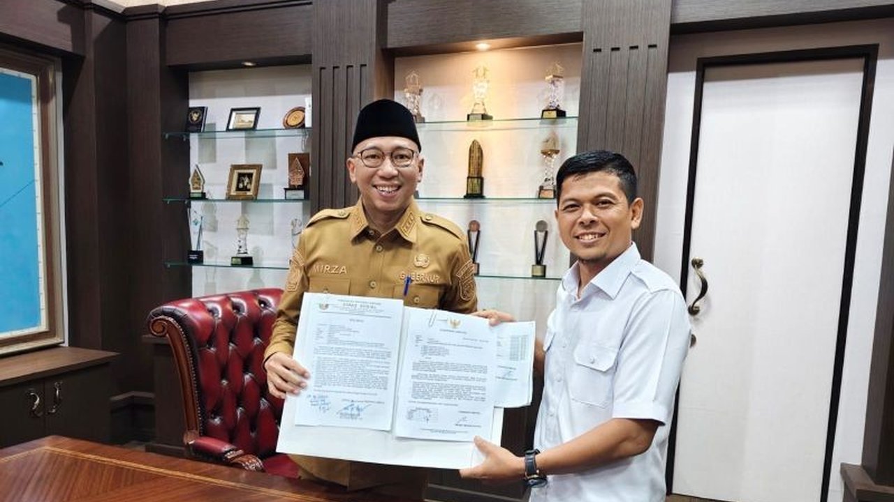 Sebanyak 61 anak dari keluarga penerima manfaat PKH di Lampung berhasil meraih beasiswa KIP Kuliah 2025 melalui jalur SNBP, sebuah prestasi membanggakan yang menunjukkan dampak positif program PKH dan Gerakan Ayo Kuliah.