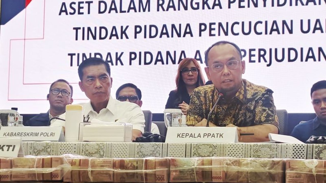 PPATK berhasil menekan perputaran uang judi online menjadi Rp47 triliun di Q1 2025, turun drastis dari Rp90 triliun di periode yang sama tahun sebelumnya, hasil kolaborasi dengan Bareskrim Polri.