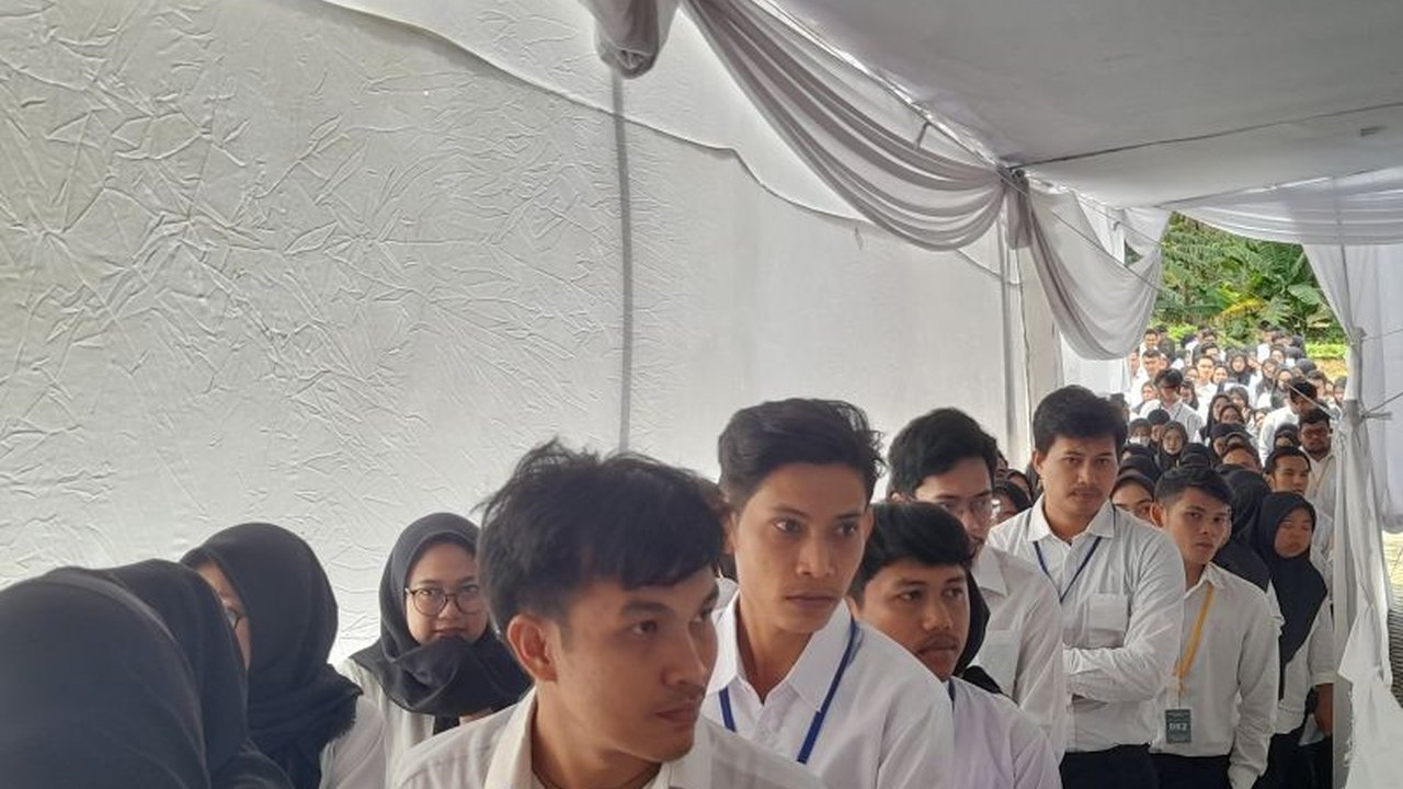 Pemerintah Kota Serang memastikan pelantikan 208 PPPK penuh waktu hasil seleksi tahap satu akan dilakukan Juni 2025, sementara seleksi tahap dua untuk 1.095 peserta honorer sebagai PPPK paruh waktu berlangsung pada 17-18 Mei.