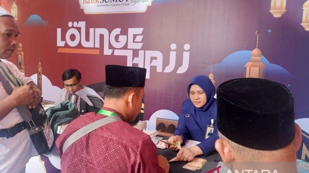 Bank Sumut memberikan kemudahan bagi 8.422 calon haji asal Sumut dengan menyediakan layanan penukaran mata uang riyal di Asrama Haji Medan sebelum keberangkatan ke Tanah Suci.