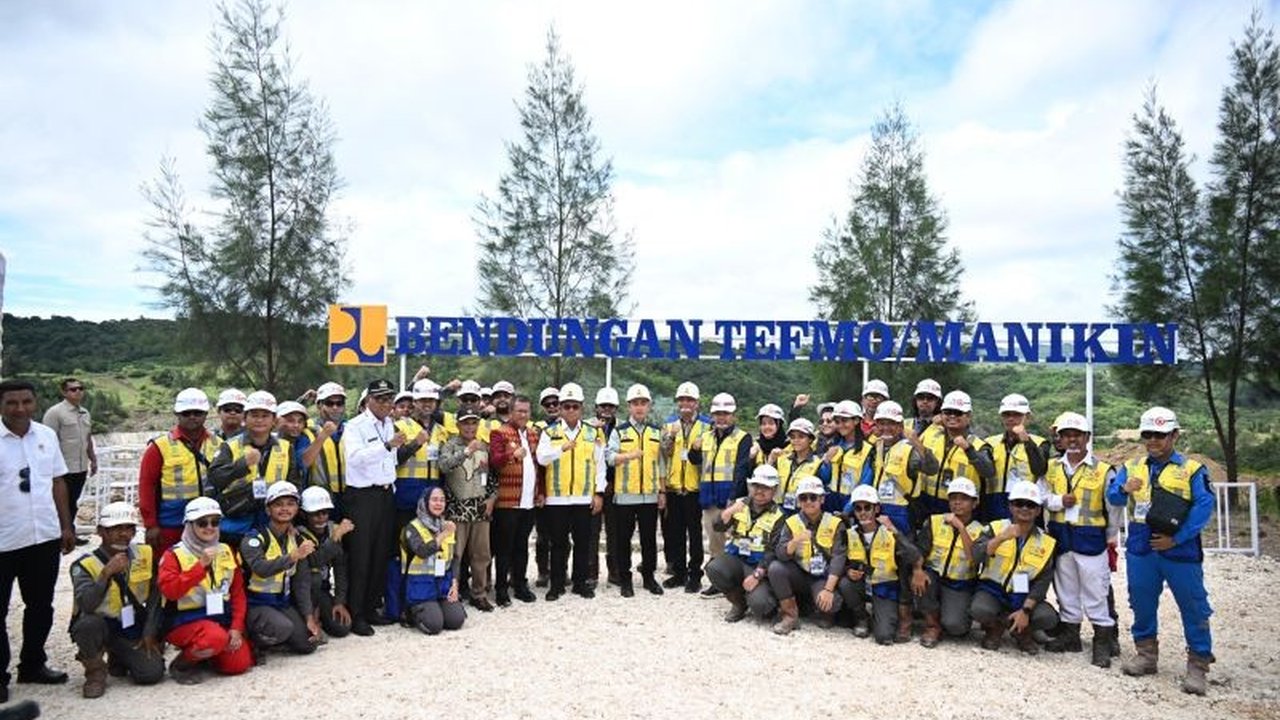 PTPP berhasil melampaui target pembangunan Bendungan Manikin di Kupang, NTT, dengan progres fisik mencapai 83,1 persen, mendukung ketahanan pangan dan pengendalian banjir.
