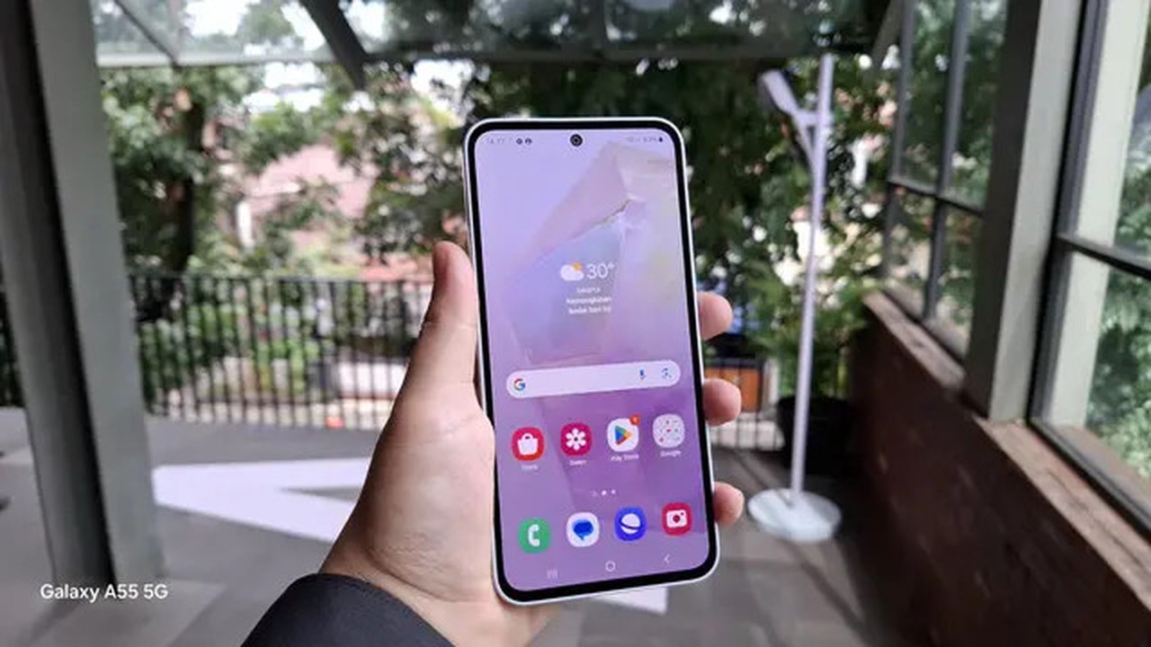 Hands-on Samsung Galaxy A35 5G, HP 4 Jutaan yang Siap Diajak Content Creation (Liputan6.com/Robinsyah Aliwafa Zain)