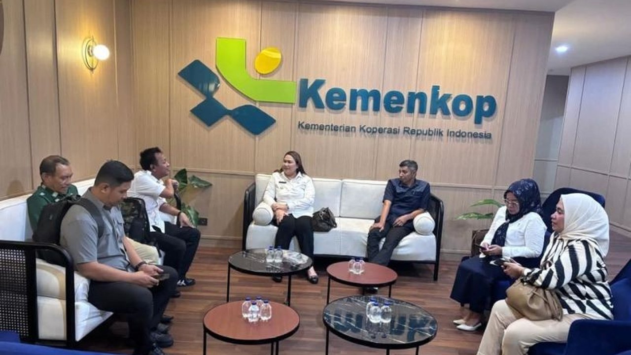 Pemkab Donggala gencar mendorong pembentukan Koperasi Desa Merah Putih di seluruh desa untuk menguatkan ekonomi lokal dan membuka lapangan kerja baru, selaras dengan program nasional dan visi daerah.