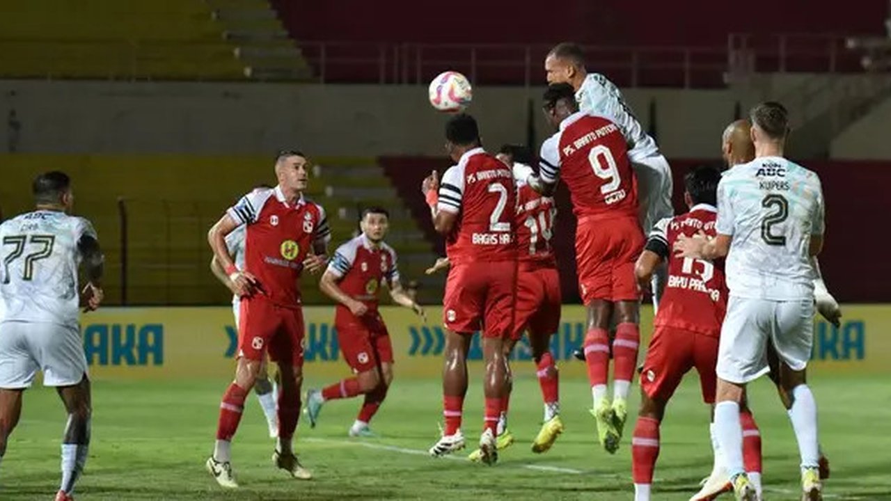 Barito Putera vs Persib Bandung di BRI Liga 1 2024/2025. (Dok Persib Bandung)