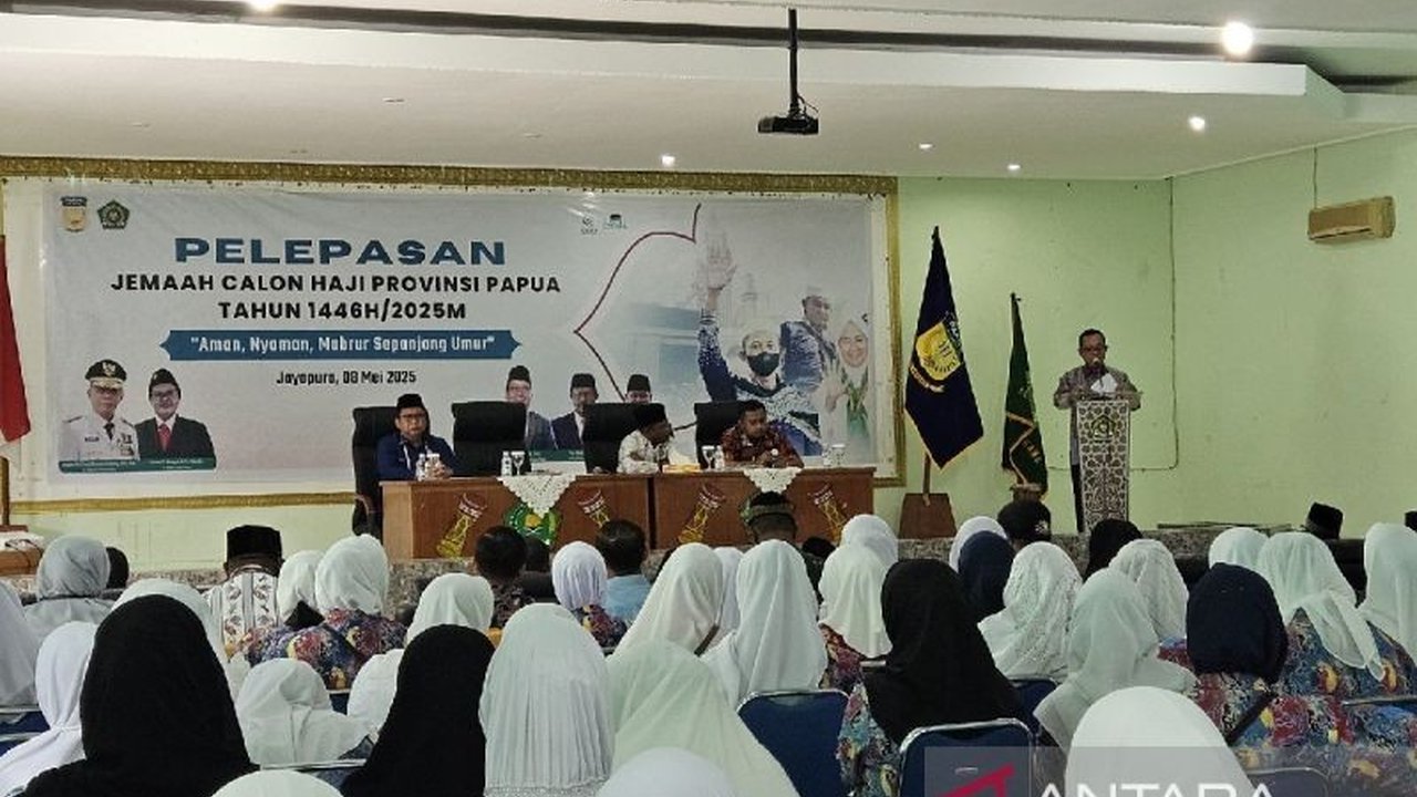 Penjabat Gubernur Papua, Ramses Limbong, berpesan kepada 1.076 calon haji asal Papua untuk menjaga kesehatan dan keselamatan selama menjalankan ibadah haji di Tanah Suci.