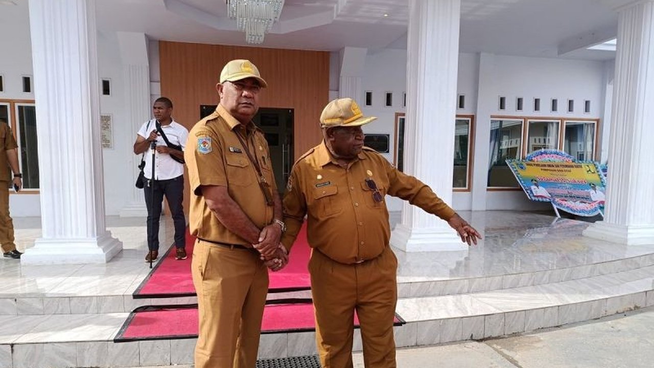 Diskominfo Papua Pegunungan mendorong percepatan implementasi absen digital untuk ASN, ditargetkan selesai pada semester pertama tahun 2024, guna meningkatkan kedisiplinan dan efisiensi.