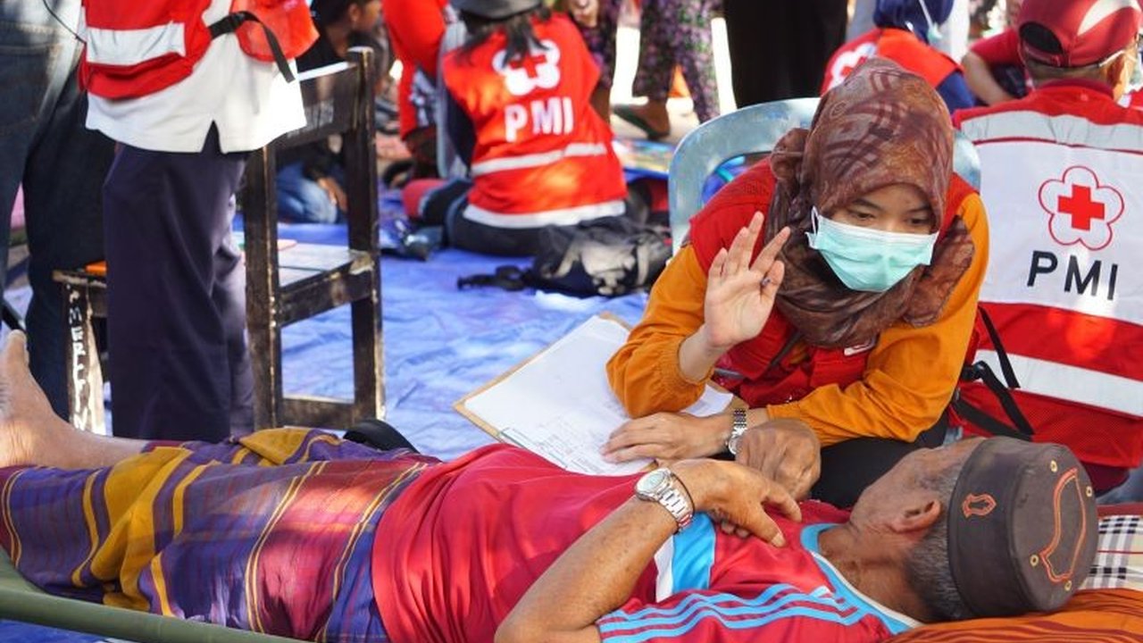 Palang Merah Indonesia (PMI) mengajak masyarakat untuk berpihak pada kemanusiaan dan menjaga ruang kemanusiaan tetap aman, terbuka, dan aksesibel bagi siapa pun yang membutuhkan dalam peringatan Hari Palang Merah dan Bulan Sabit Merah Sedunia 2025.