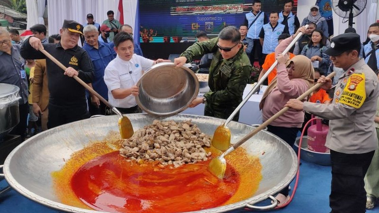 BNN Ajak Youtuber Bobon Santoso Kampanyekan Anti-Narkoba di Kampung Boncos