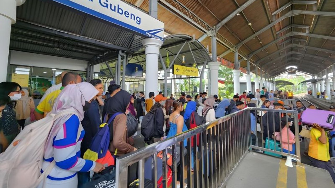 KAI Daop 8 Surabaya Siapkan 29.898 Tempat Duduk Antisipasi Lonjakan Penumpang Libur Waisak 2025
