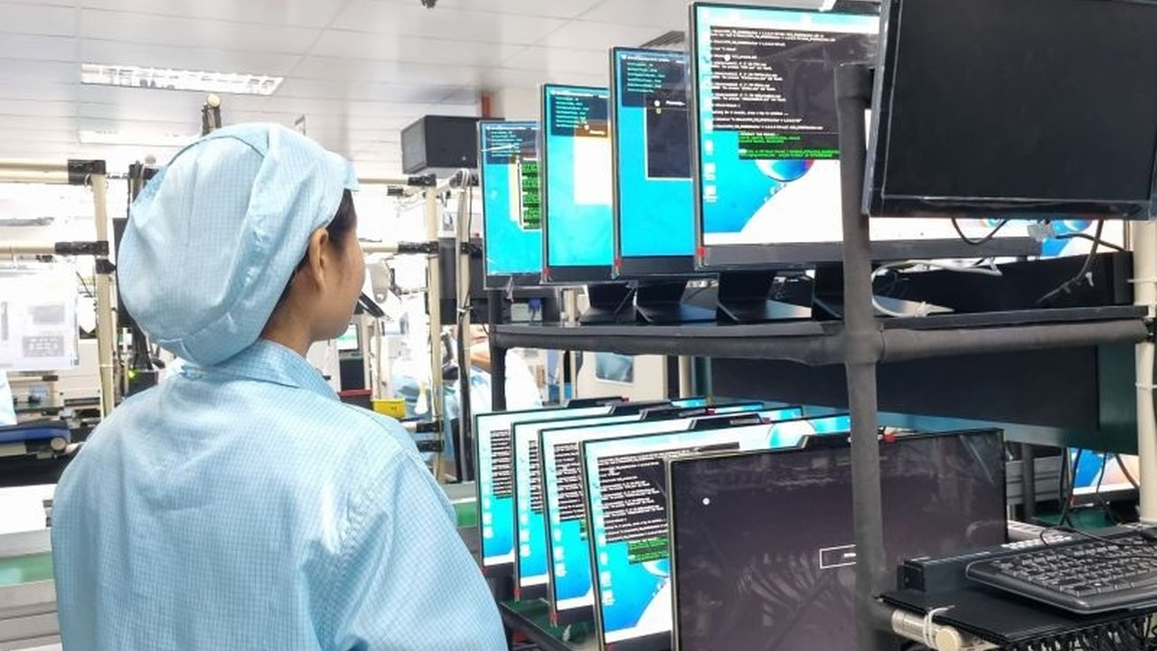 ASUS Indonesia mengumumkan peningkatan penjualan produk Expert Series di segmen B2B dan B2G hingga 150 persen pada kuartal pertama 2025, didorong oleh peningkatan permintaan dari sektor pemerintahan dan bisnis.