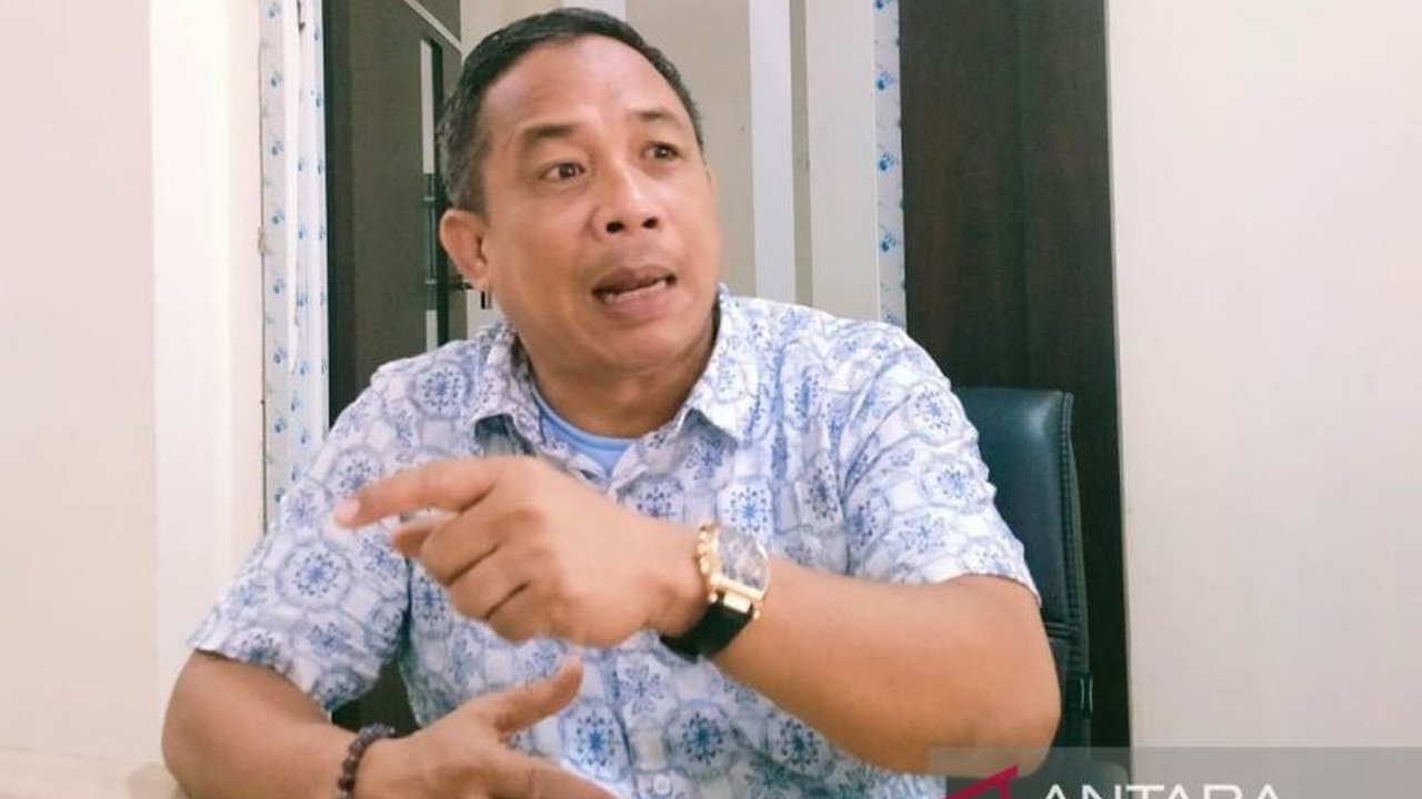 Anggota DPRD NTB mengusulkan seleksi terbuka jabatan kepala sekolah SMA/SMK Negeri untuk mewujudkan meritokrasi dan menghindari dugaan praktik transaksional.