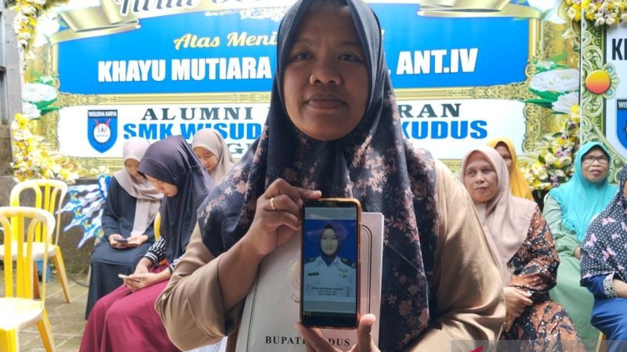 Pemkab Kudus Beri Bantuan untuk Keluarga Khayu, Korban Tenggelamnya KMP Muchlisa