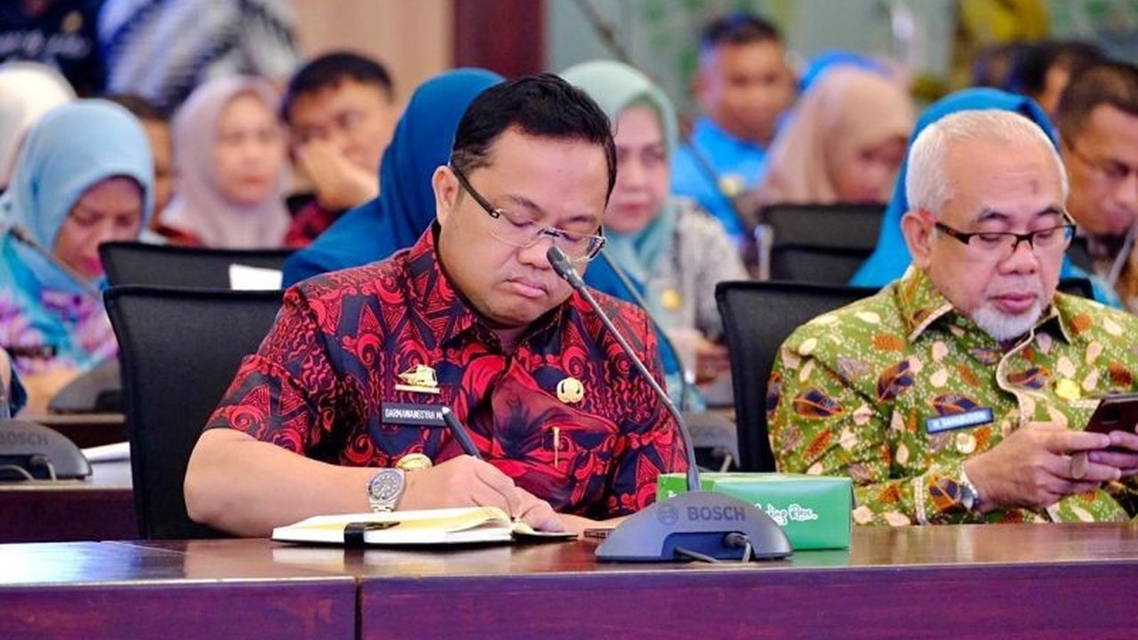 Pemerintah Kabupaten Gowa optimistis mampu menurunkan angka stunting hingga 18 persen pada akhir 2025, setelah berhasil mencapai penurunan signifikan pada tahun 2023.