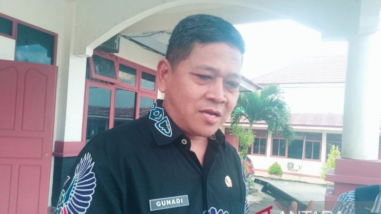 Pemerintah Kabupaten Biak Numfor mengalokasikan Rp17 miliar dari dana otonomi khusus untuk membiayai kuliah 166 mahasiswa Papua melalui program Siswa Unggul Papua (SUP) pada tahun 2025.