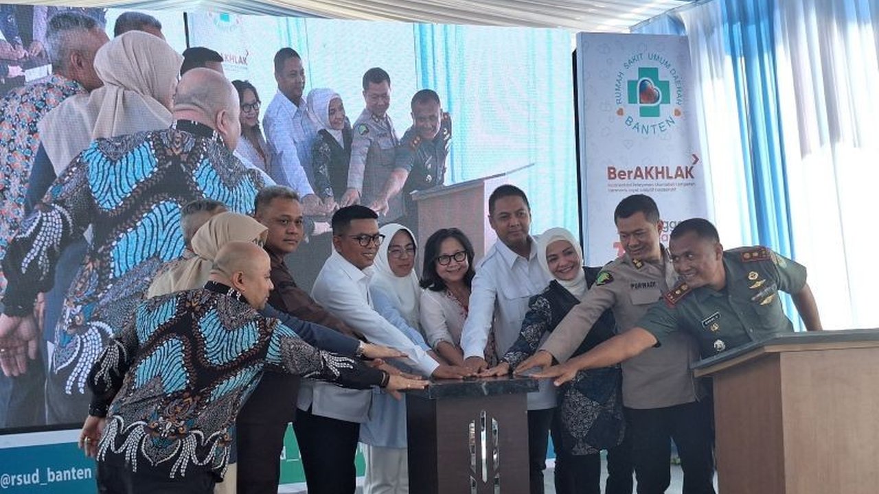 Gubernur Banten meresmikan gedung bunker radioterapi dan kemoterapi di RSUD Banten untuk meningkatkan layanan kesehatan bagi penderita kanker, meskipun alatnya masih menunggu dari Kementerian Kesehatan.