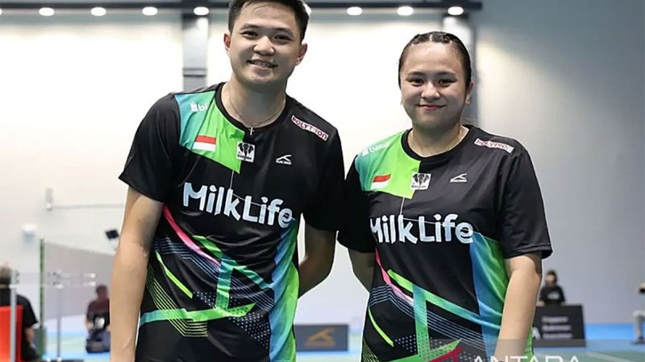 Ketiga pasangan ganda campuran Indonesia, Bobby/Melati, Dejan/Siti, dan Jafar/Felisha, sukses melangkah ke perempat final Taiwan Open 2025 setelah menyingkirkan lawan-lawannya di babak 16 besar.