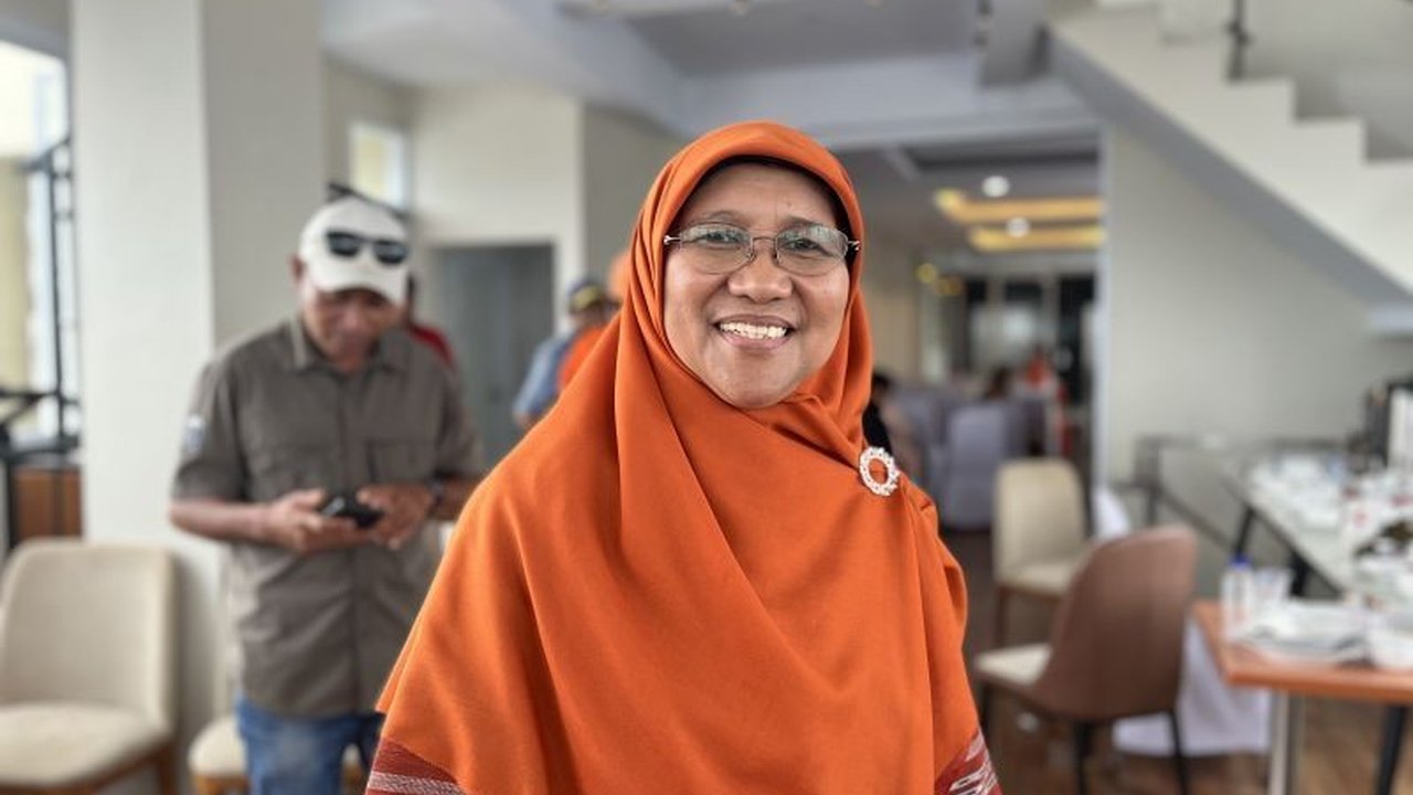 Anggota DPR RI Saadiah Uluputty mendesak revisi UU Kehutanan untuk melindungi hutan adat di Maluku dan menyelesaikan berbagai persoalan hukum, ekologi, dan sosial yang muncul pasca-UU Cipta Kerja.