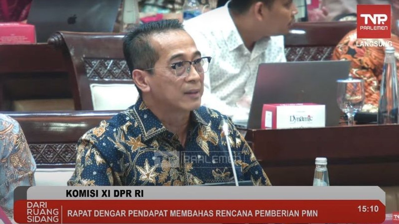 Keputusan AS keluar dari WHO membuka peluang bagi Bio Farma untuk menjalin kerja sama global dan penetrasi pasar vaksin lebih agresif, meskipun berdampak pada pendanaan GAVI.