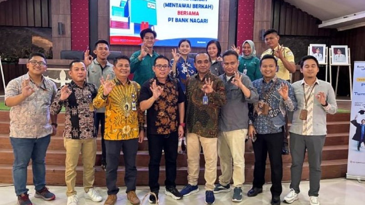 Bank Nagari luncurkan program Nagari Mekah di Kepulauan Mentawai untuk meningkatkan literasi keuangan dan perbankan syariah, dengan hasil positif berupa pembukaan rekening dan pendaftaran haji.