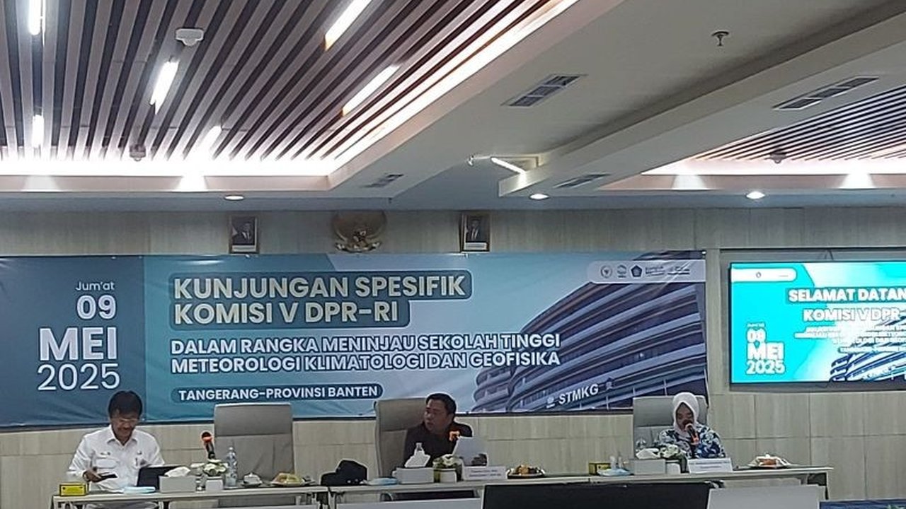 Sekolah Tinggi Meteorologi, Klimatologi, dan Geofisika (STMKG) membuka kesempatan luas bagi siswa berprestasi dari seluruh Indonesia untuk berkontribusi dalam mitigasi bencana.