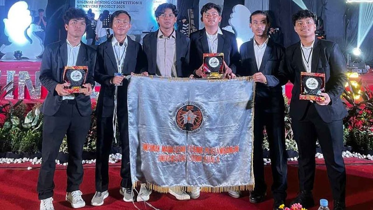 Tim Rimueng Nanggroe dari Teknik Pertambangan USK menorehkan prestasi membanggakan dengan meraih tiga juara dalam Siginjai Mining Competition 2025 di Jambi.