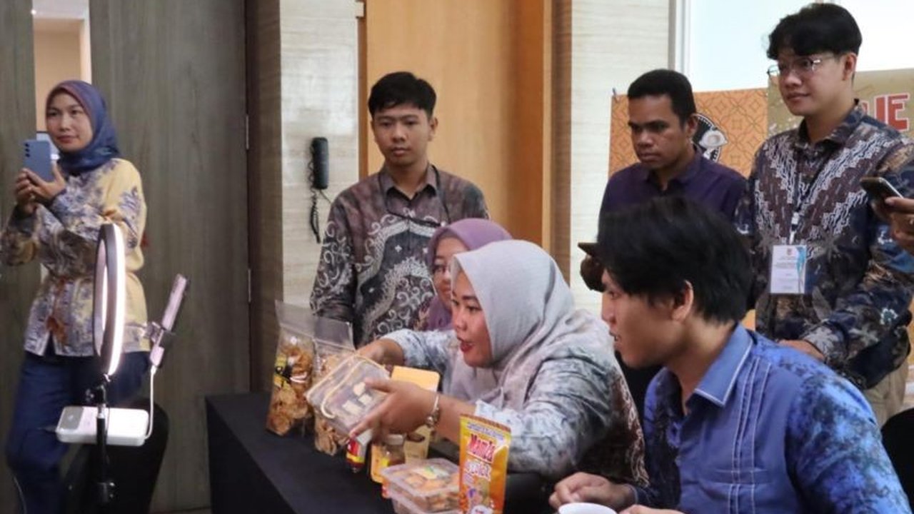 Disperin Kalsel Tingkatkan Daya Saing IKM Pangan Lokal di Era Digital
