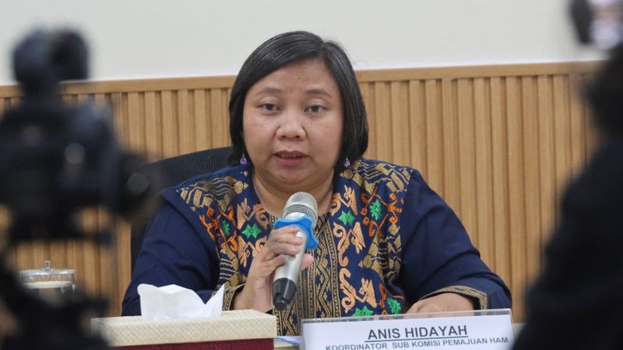 Anis Hidayah kini resmi menjabat sebagai Ketua Komnas HAM, menggantikan Atnike Nova Sigiro dalam rotasi jabatan yang disetujui dalam Sidang Paripurna Komnas HAM pada 7 Mei 2025.