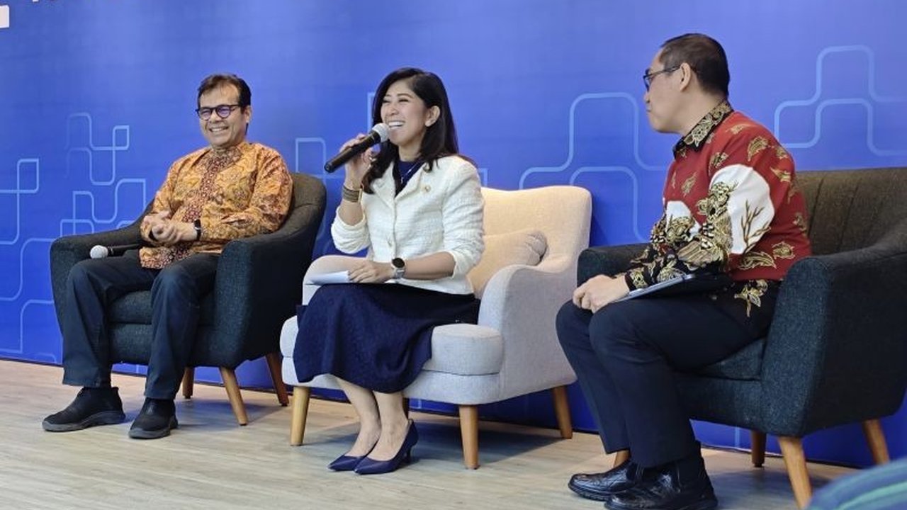 Kementerian Komunikasi dan Informatika (Kominfo) resmi menyediakan fasilitas press room 24 jam bagi wartawan untuk mendukung kinerja jurnalistik dan akses informasi publik.