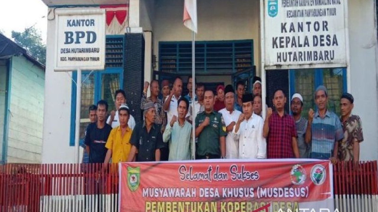 Pembentukan koperasi merah putih di Mandailing Natal terus digencarkan, dengan 126 desa telah membentuk koperasi dan target 404 desa pada Juni 2025 untuk peluncuran nasional.