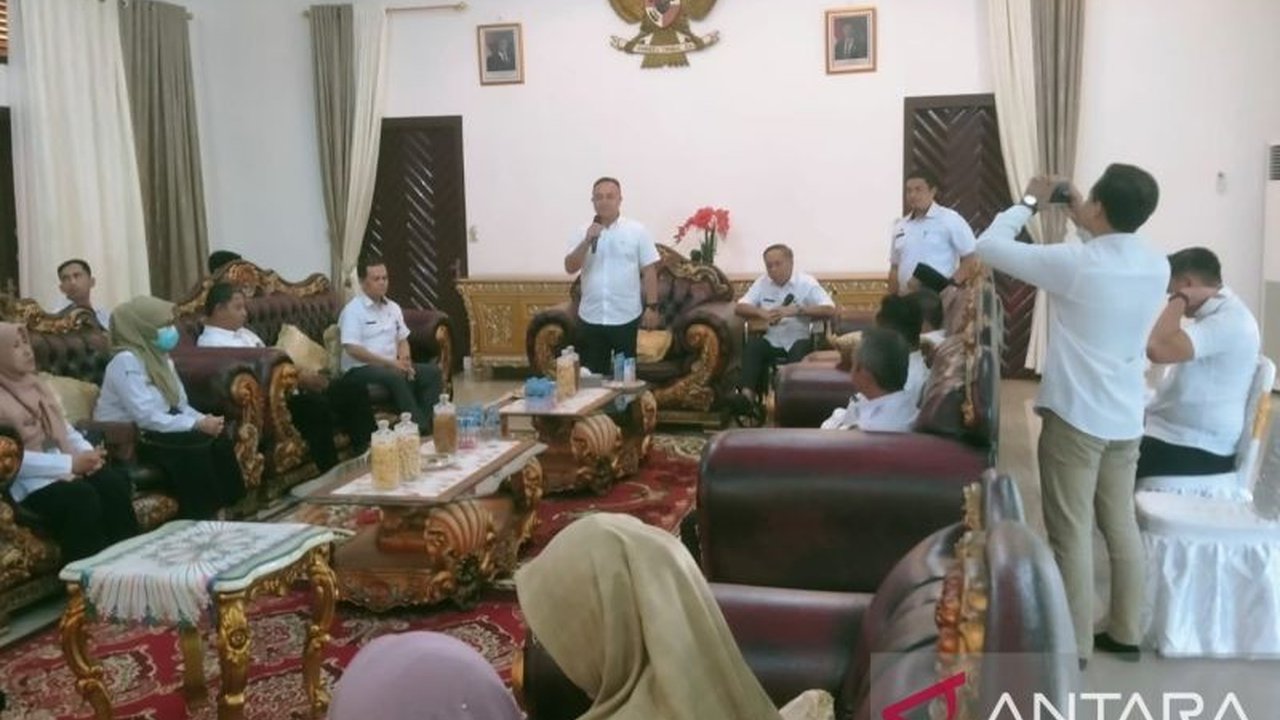 Pemerintah Kabupaten Bangka berkomitmen mengembangkan sektor pariwisata berbasis budaya untuk meningkatkan kunjungan wisatawan dan perekonomian masyarakat, dengan target 311.312 kunjungan pada tahun 2025.