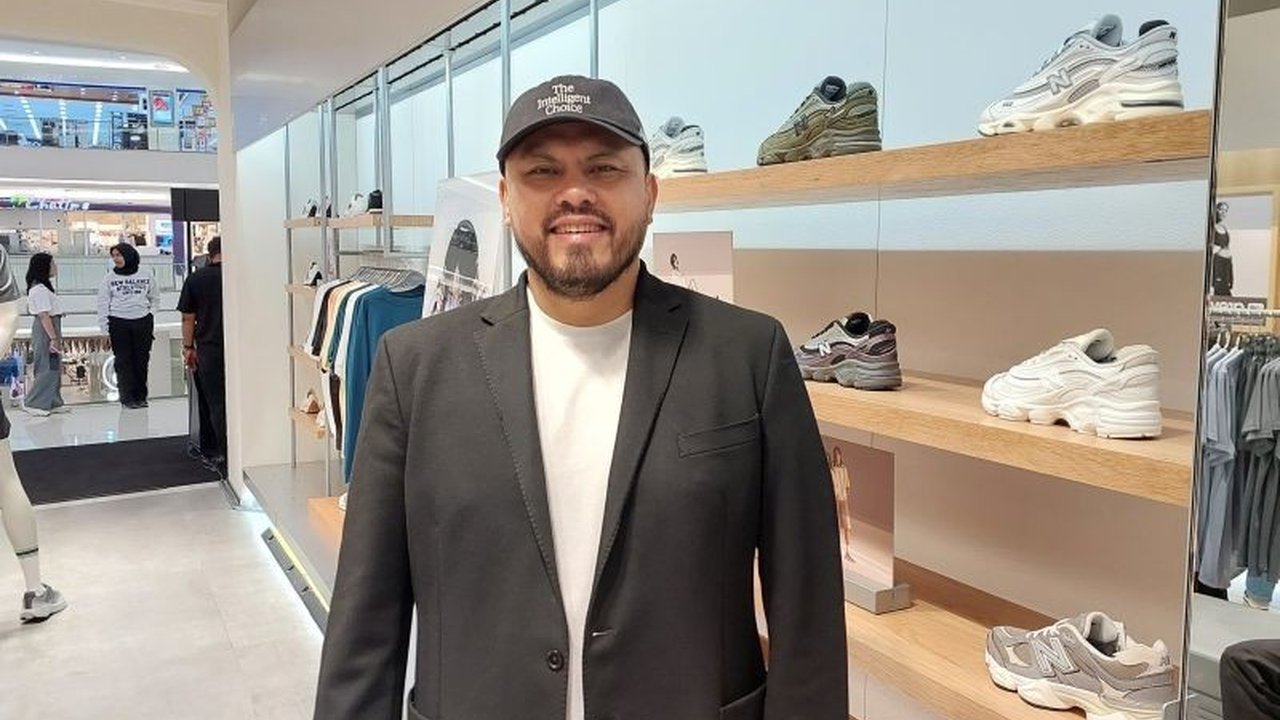 Sutradara Joko Anwar menekankan pentingnya pembekalan keahlian bagi pelaku ekonomi kreatif selain pendanaan, agar bantuan pemerintah efektif dan berkelanjutan.