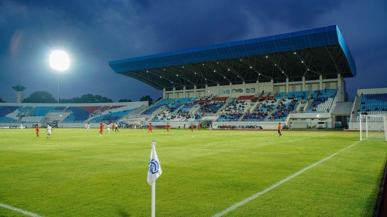 Pengunjung Stadion Kanjuruhan berharap pengelolaan stadion yang optimal pasca tragedi Kanjuruhan dapat memberikan dampak positif bagi warga sekitar, termasuk aspek ekonomi dan sosial.