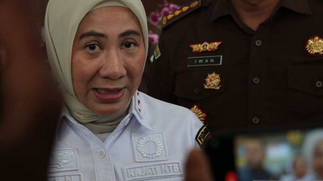 Kejaksaan Tinggi NTB bersama BPKP telusuri kerugian negara dalam pembelian lahan sirkuit MXGP Samota senilai Rp53 miliar, diduga terjadi penggelembungan harga dan penyalahgunaan wewenang.