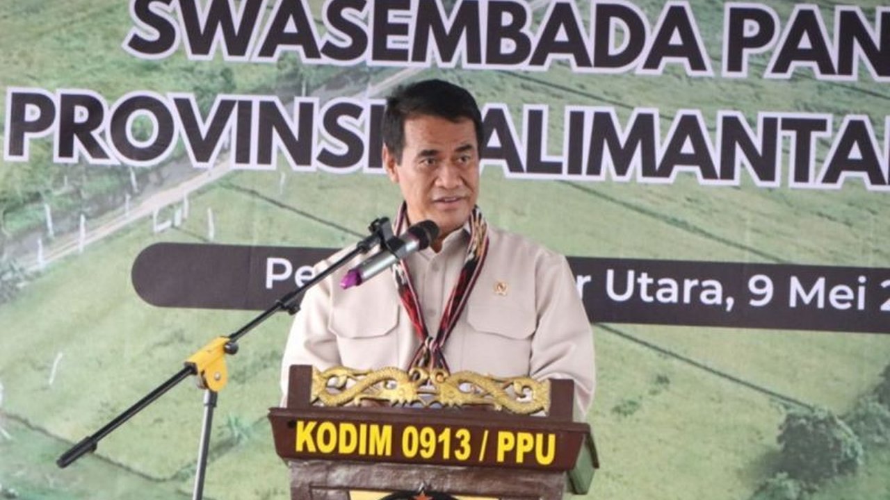 Mentan Andi Amran Sulaiman optimis Kalimantan Timur dapat mencapai swasembada pangan berkat lahan pertanian yang luas dan potensi produksi tinggi, didukung penuh oleh pemerintah daerah.