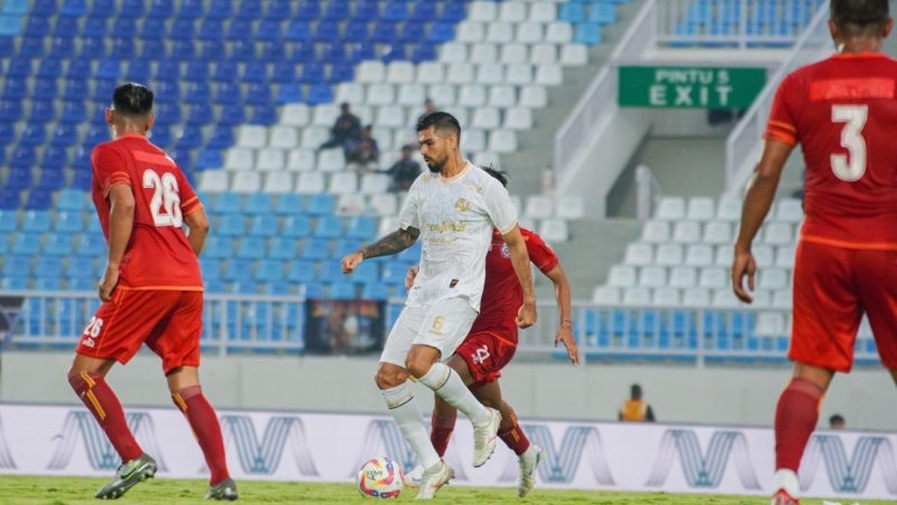 Pemain dan legenda Arema FC memberikan kesan positif usai menjajal lapangan Stadion Kanjuruhan yang telah diperbarui, meskipun beberapa hal masih perlu ditingkatkan jelang laga kandang melawan Persik Kediri.