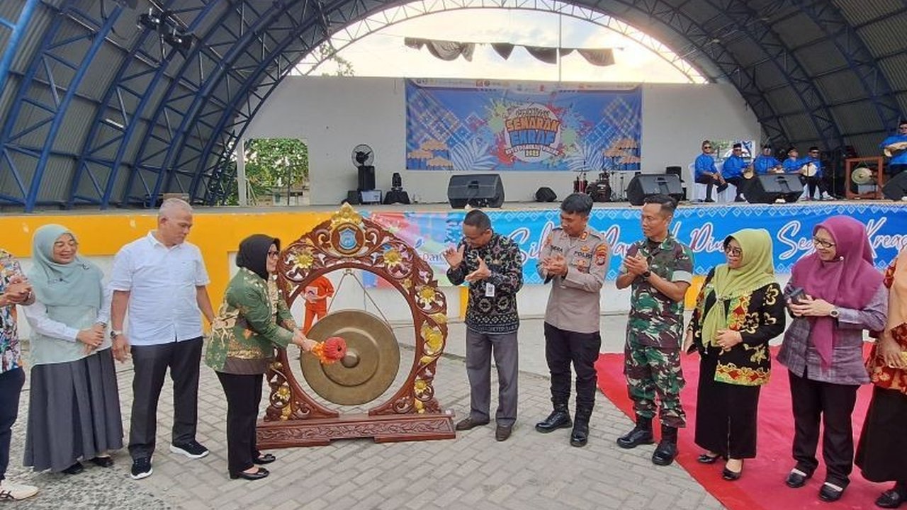 Pemerintah Kota Pangkalpinang menggelar Festival Semarak Ekonomi Kreatif 2025 untuk mendorong pertumbuhan 17 subsektor ekonomi kreatif dan mempromosikan potensi wisata daerah.
