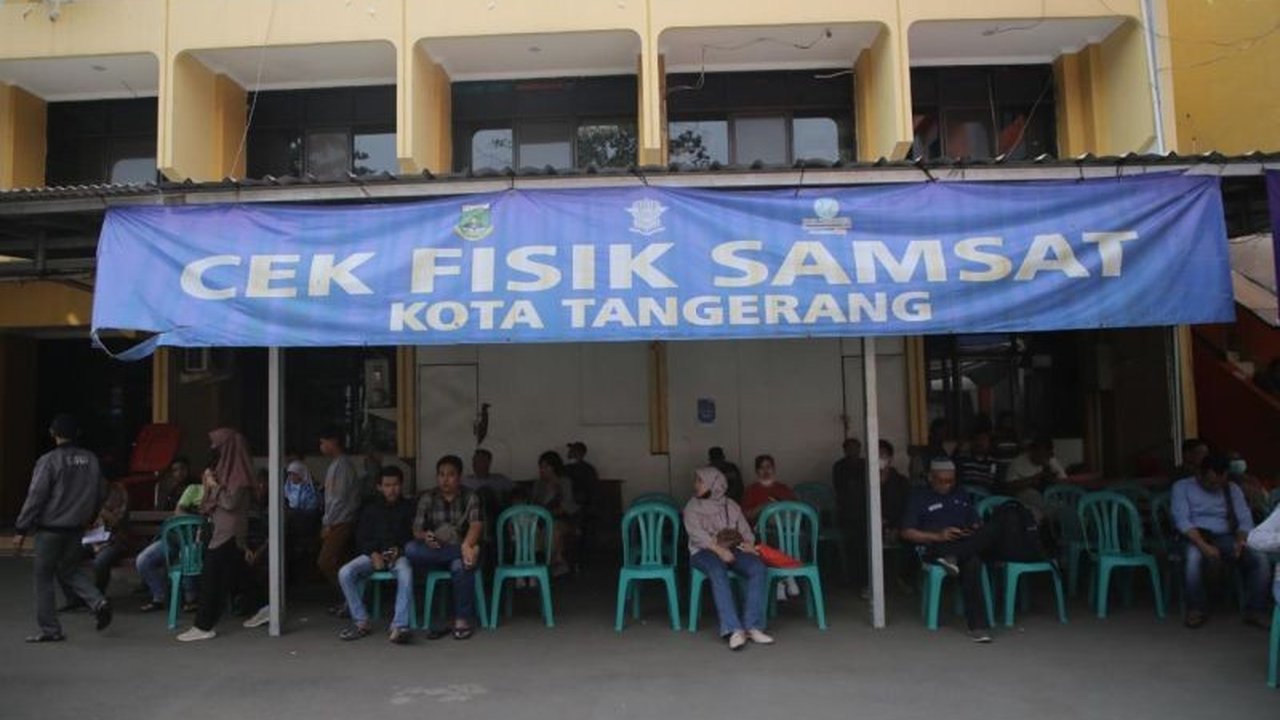 Penerimaan Pajak Kendaraan di Samsat Cikokol Tembus Rp46 Miliar